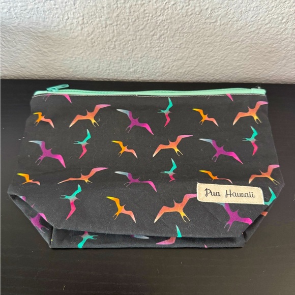 Pua Hawaii Handbags - NWOT/Pua Hawaii Pouch